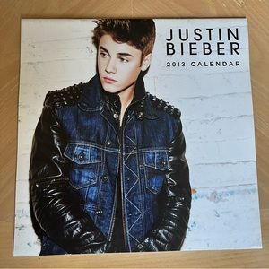 JUSTIN BIEBER 2013 Wall Calendar